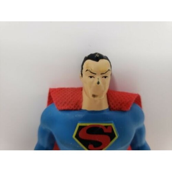 DC Comics Bendem Superman Posable Bendable Action Figure - Picture 2 of 11